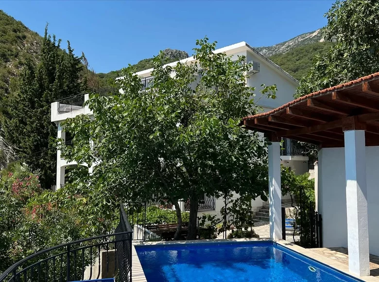 Haus 3 Schlafzimmer 429 m² Montenegro, Montenegro