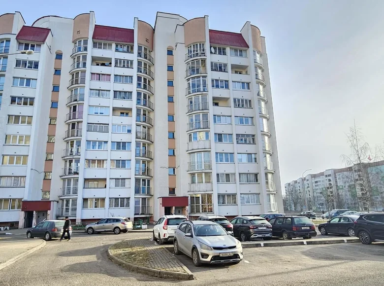 2 room apartment 63 m² Zhodzina, Belarus