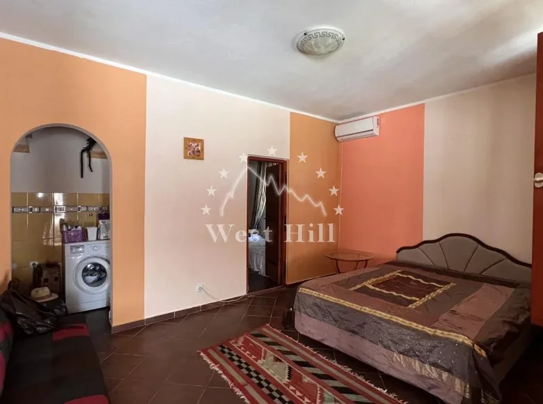 Haus 2 zimmer 70 m² Risan, Montenegro