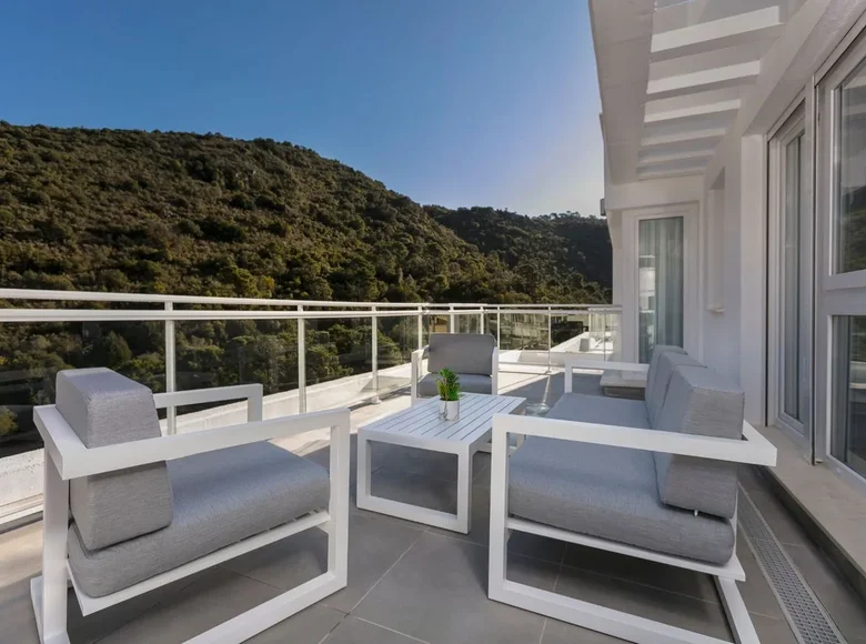 Квартира 3 спальни 135 м² Benahavis, Испания