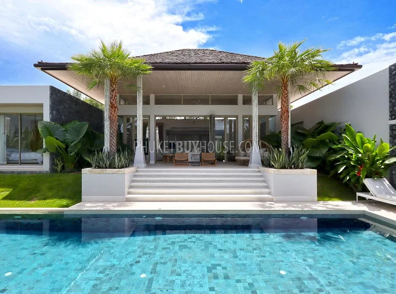 4-Schlafzimmer-Villa 235 m² Choeng Thale, Thailand
