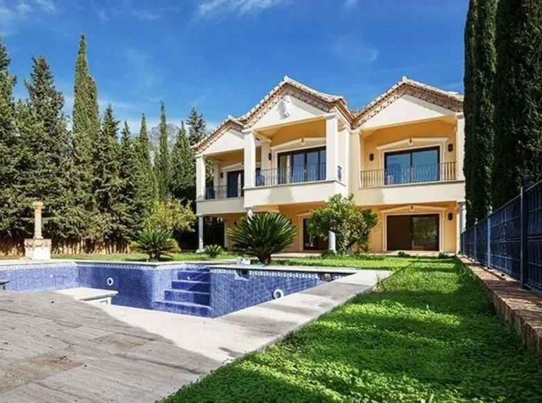 8 bedroom House 877 m² Marbella, Spain