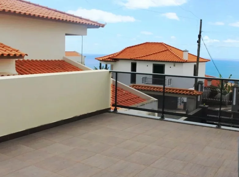 villa de 5 chambres 266 m² Madeira, Portugal