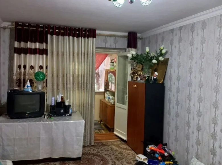 Kvartira 1 xona 43 m² Toshkentda