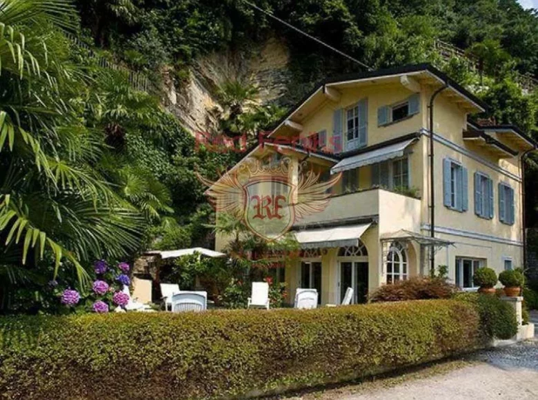 5-Zimmer-Villa 290 m² Carate, Italien