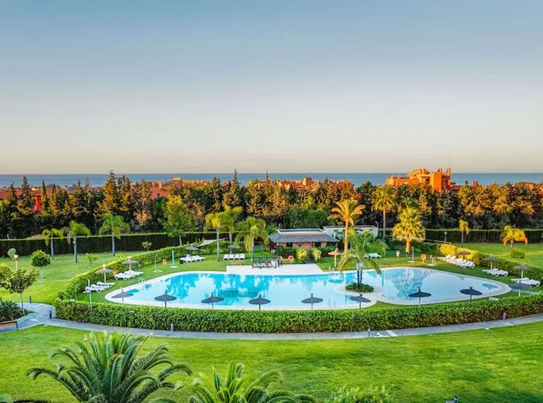 Apartamento 3 habitaciones 153 m² Estepona, Španjolska