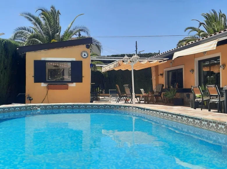 Haus 4 zimmer  l Alfas del Pi, Spanien