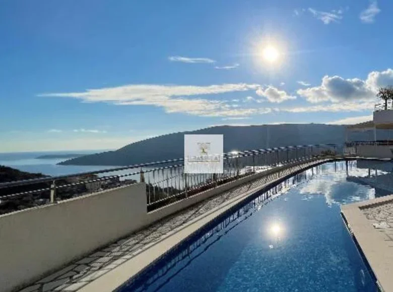 3 bedroom apartment 143 m² Topla, Montenegro