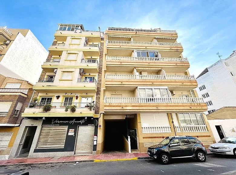 3 bedroom apartment 82 m² Torrevieja, Spain