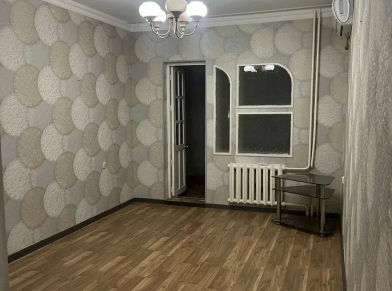 Квартира 2 комнаты 58 м² Ханабад, Узбекистан