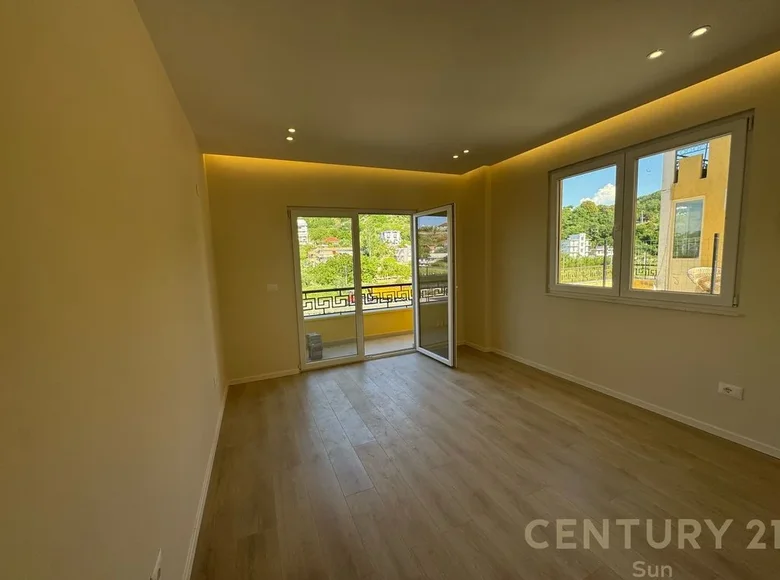 1 bedroom apartment 81 m² Bashkia Durres, Albania