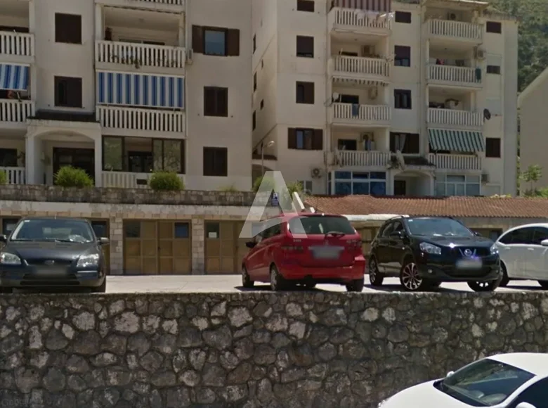 3 bedroom apartment 76 m² Dobrota, Montenegro