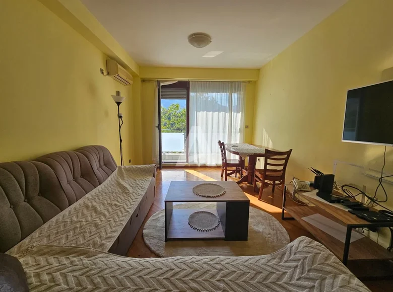 Wohnung 2 Schlafzimmer 58 m² Budva, Montenegro