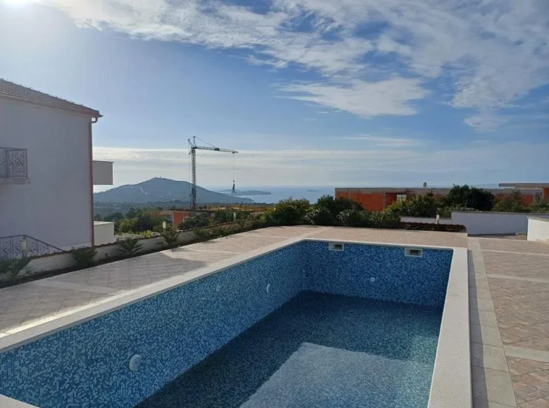 6 bedroom villa 240 m² Opcina Primosten, Croatia