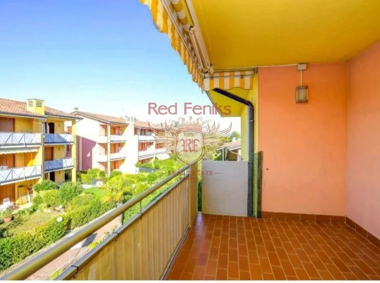 Wohnung 3 Zimmer 97 m² Desenzano del Garda, Italien