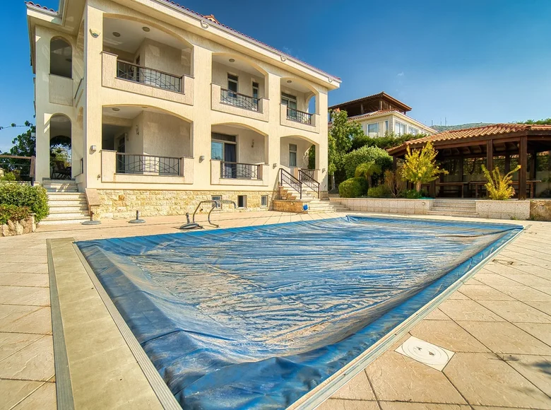 Casa 4 habitaciones 350 m² Tala, Chipre