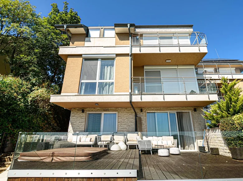 Mieszkanie 5 pokojów 174 m² Budapeszt, Węgry