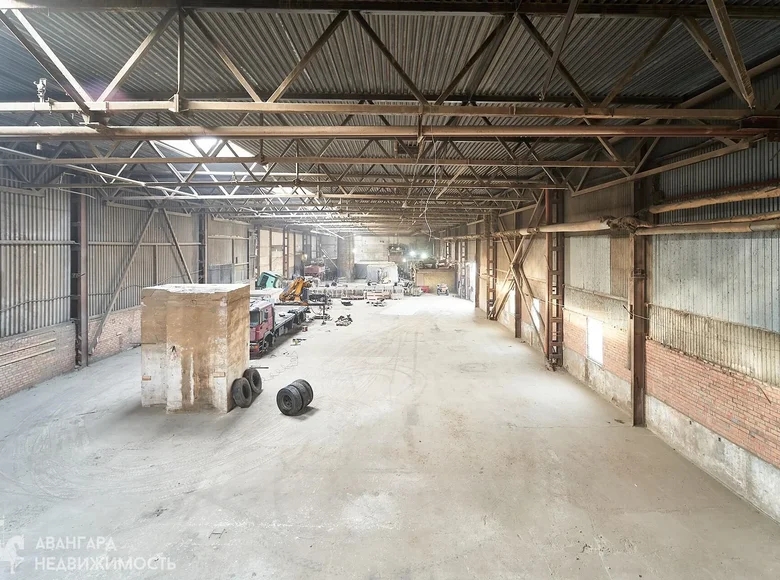Warehouse 10 rooms 290 m² in Radaskovicki sielski Saviet, Belarus