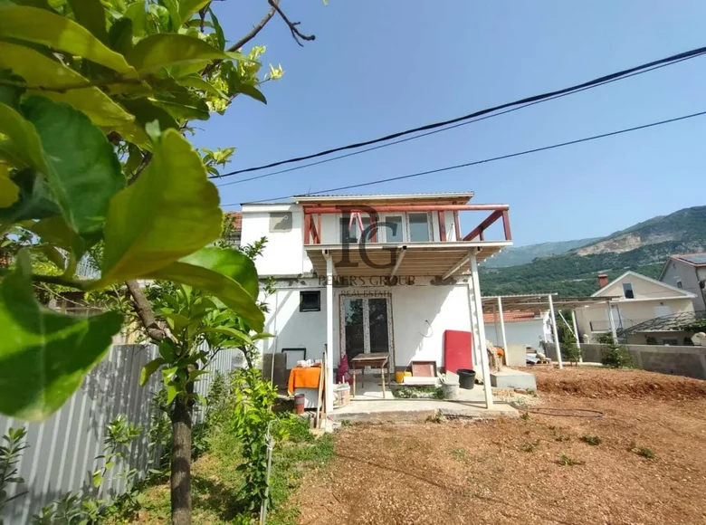 Haus 120 m² Podi, Montenegro