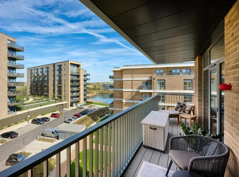 2 bedroom apartment 78 m² Reading, United Kingdom