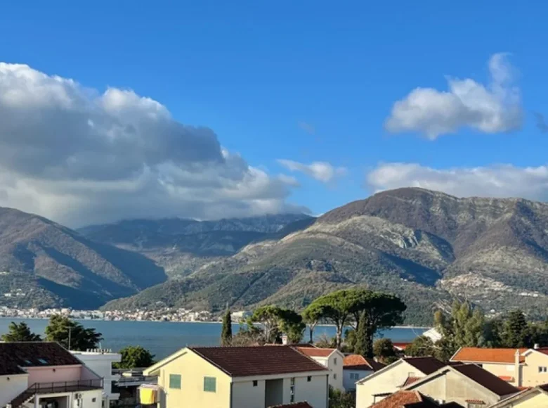 Mieszkanie 1 pokój 46 m² Tivat, Czarnogóra