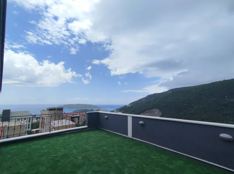 Haus 5 zimmer 279 m² Becici, Montenegro