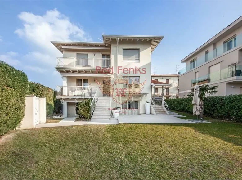 Villa de 6 pièces 400 m² Desenzano del Garda, Italie