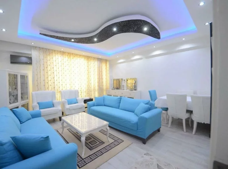 Квартира 4 комнаты 140 м² Муратпаша, Турция