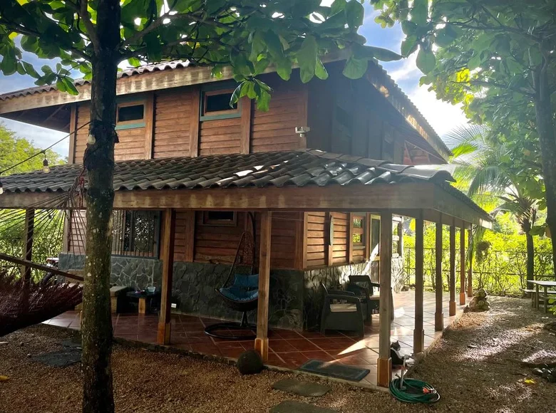 Dom 2 pokoi  Canton Santa Cruz, Kostaryka