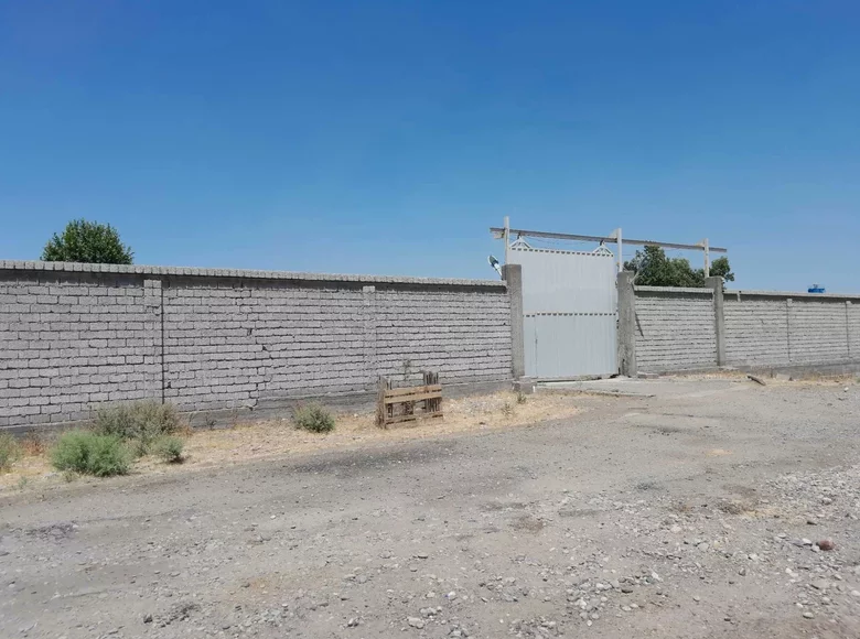 Коммерческое помещение 10 000 м² Мирзо-Улугбекский район, Узбекистан