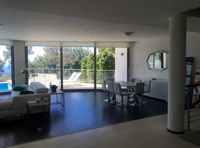 Casa 6 habitaciones 856 m² Marbella, España
