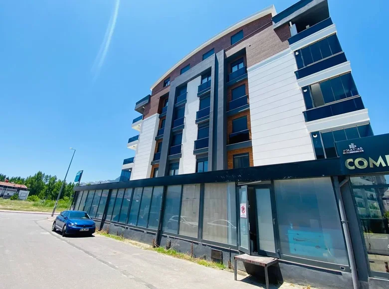 2 bedroom apartment 120 m² Konyaalti, Turkey