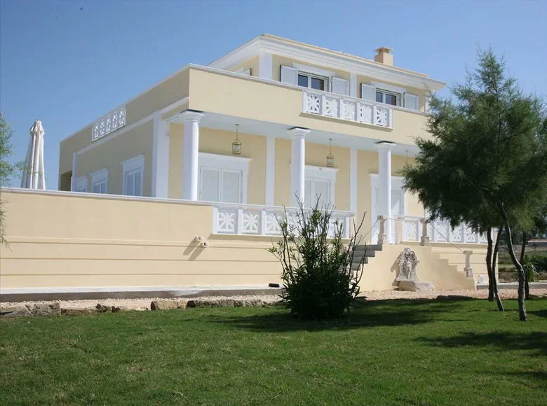 6 bedroom villa 346 m² Lixouri, Greece