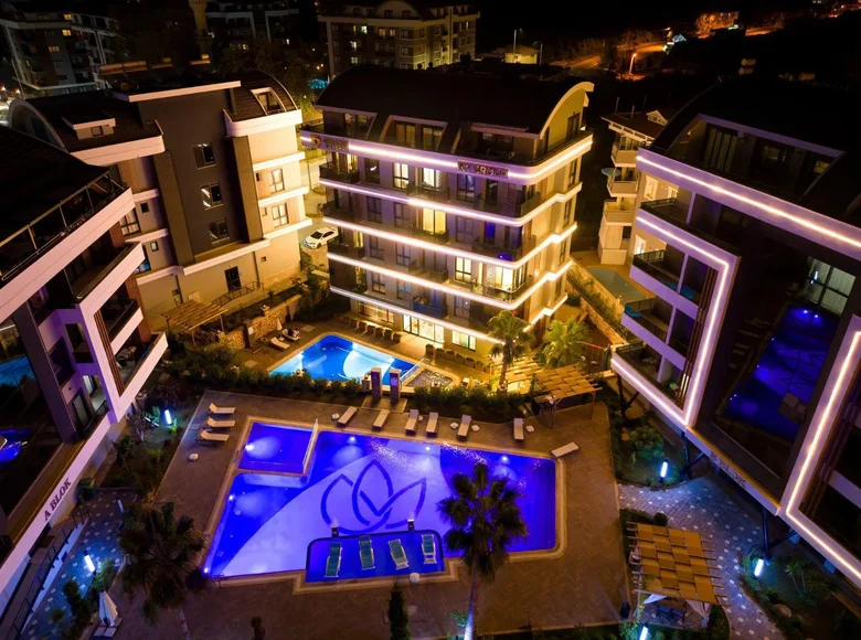 Appartement 2 chambres  Oba, Turquie