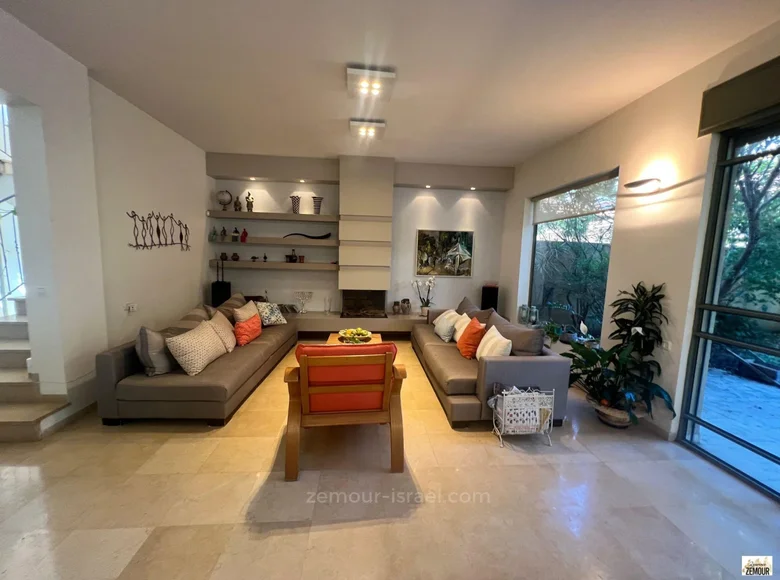 6 room apartment 240 m² Raanana, Israel