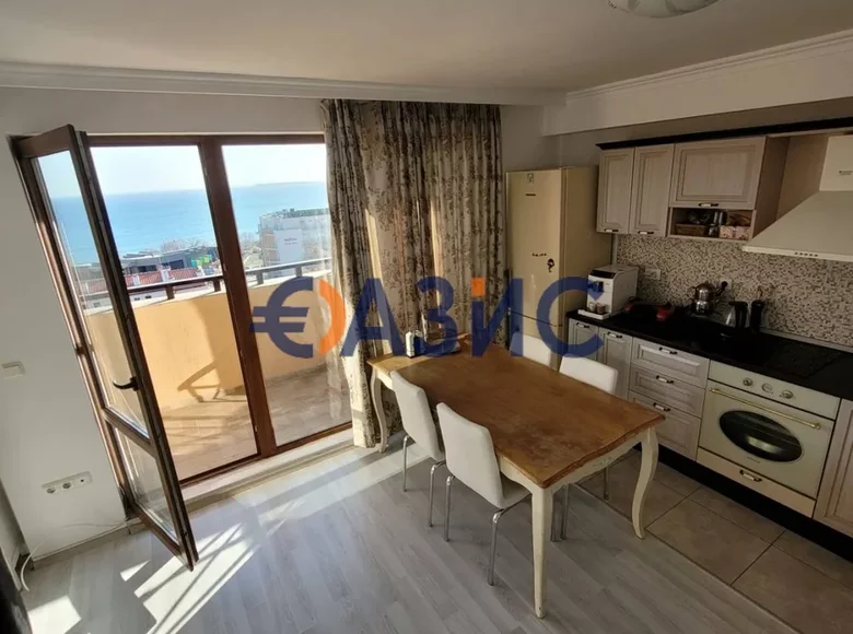 Mieszkanie 3 pokoi 112 m² Sweti Włas, Bułgaria