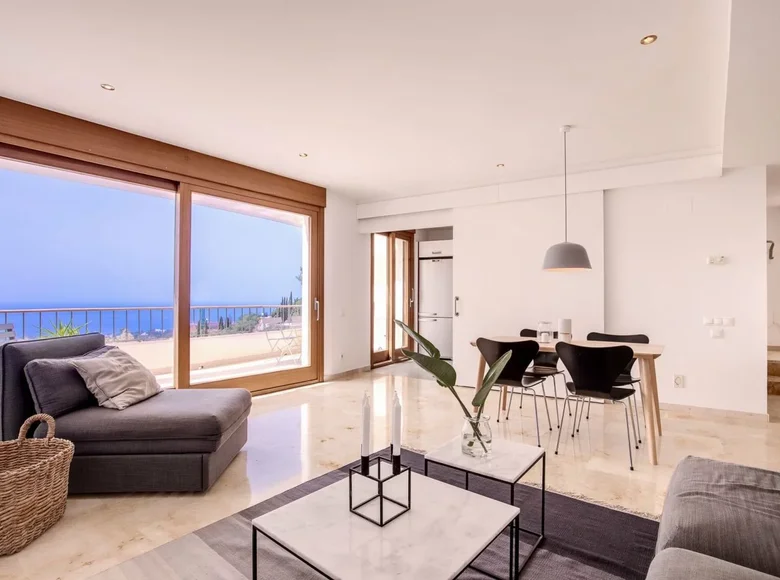 Bliźniak 2 pokoi 19 749 m² Marbella, Hiszpania