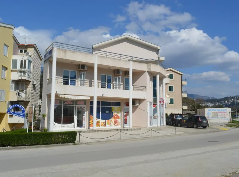 Nieruchomości komercyjne 1 026 m² Igalo, Czarnogóra