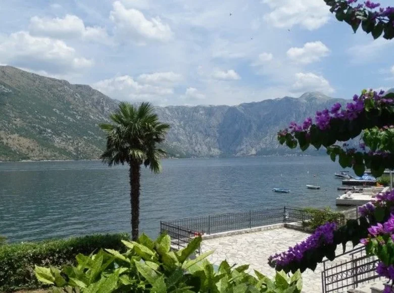 3 bedroom house  Stoliv, Montenegro