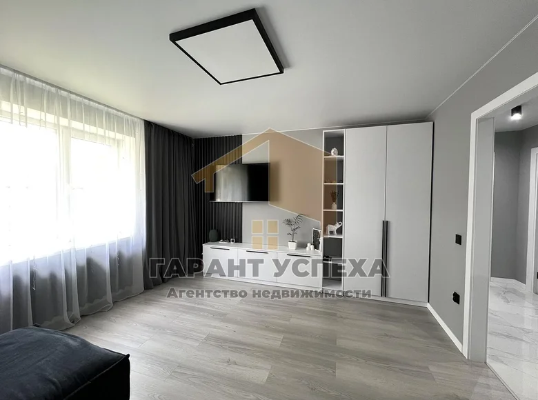 2 room apartment 49 m² Brest, Belarus