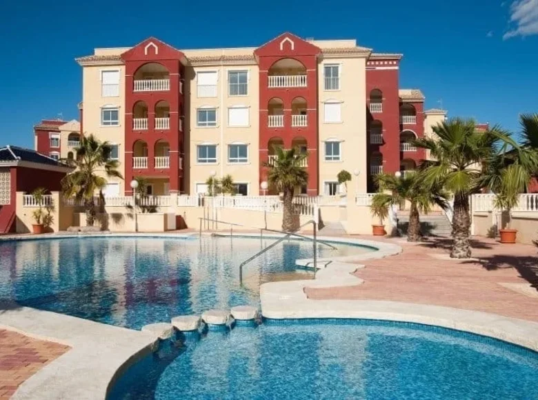 2 bedroom apartment 79 m² Los Alcazares, Spain