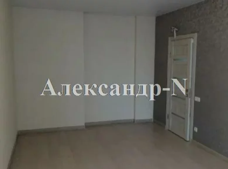 Mieszkanie 2 pokoi 73 m² Odessa, Ukraina