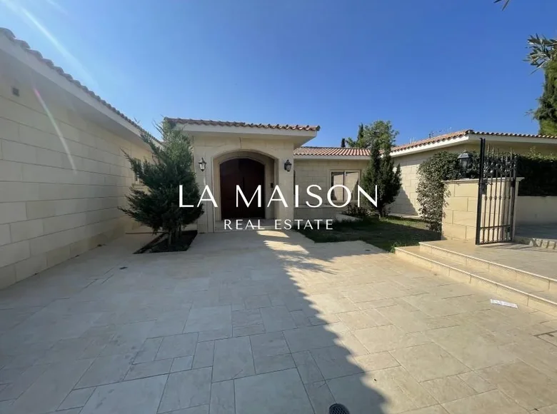 Maison 4 chambres 650 m² Tala, Bases souveraines britanniques