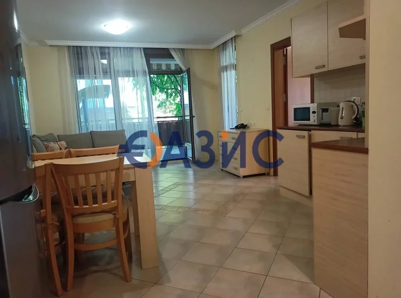 Mieszkanie 3 pokoi 106 m² Chernomorets, Bułgaria