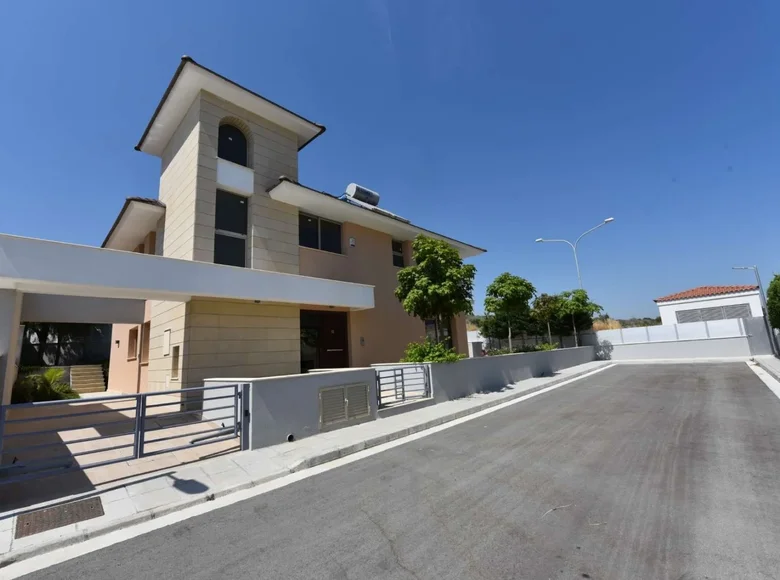 Casa 3 habitaciones 205 m² Pyrgos Lemesou, Chipre
