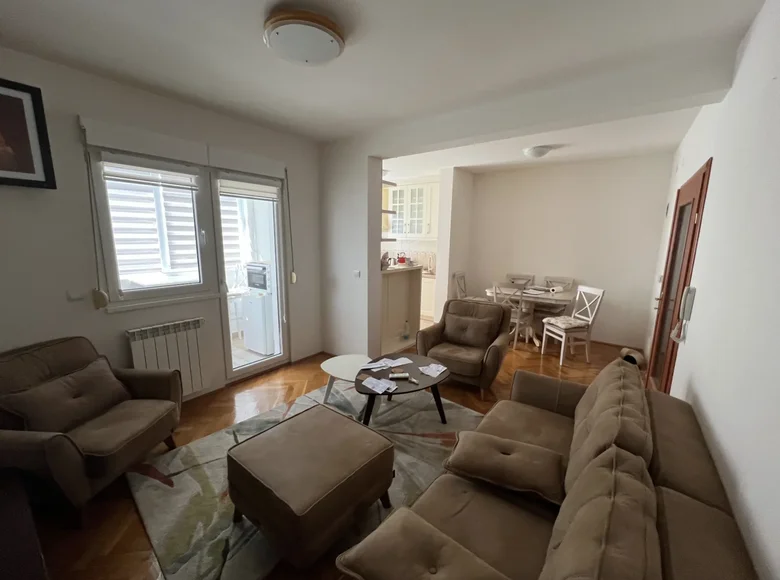 Квартира 3 комнаты 76 м² Бар, Черногория