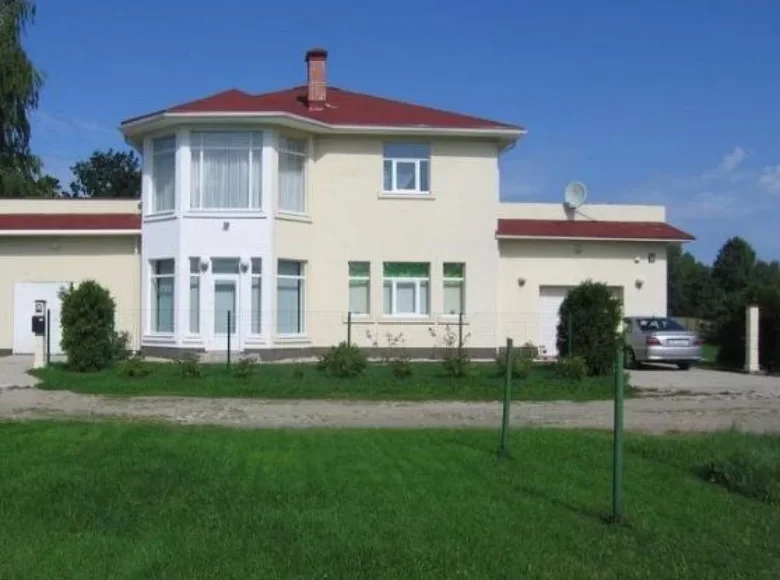 Casa 4 habitaciones 250 m² Riga, Letonia