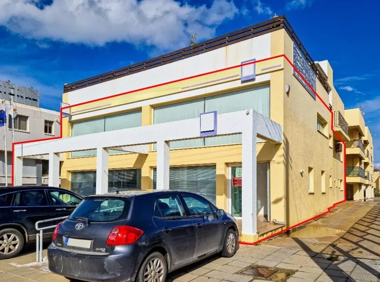 Офис 421 м² Дериния, Кипр