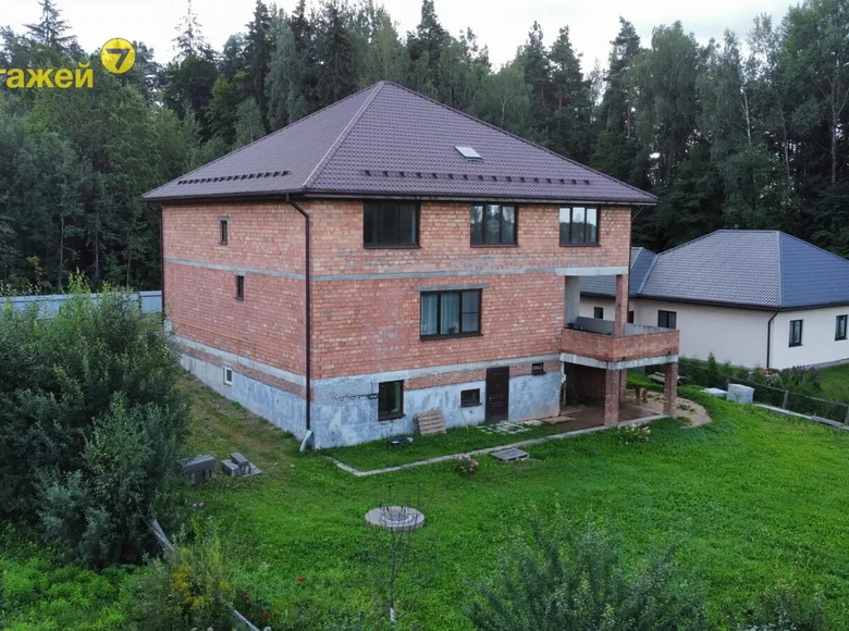 House 517 m² Novaje Polie, Belarus