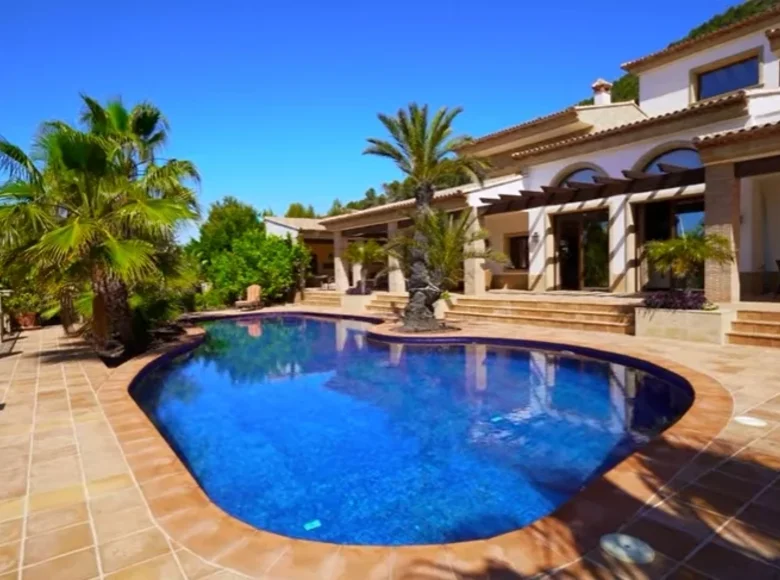 3 bedroom villa 1 190 m² Xabia Javea, Spain